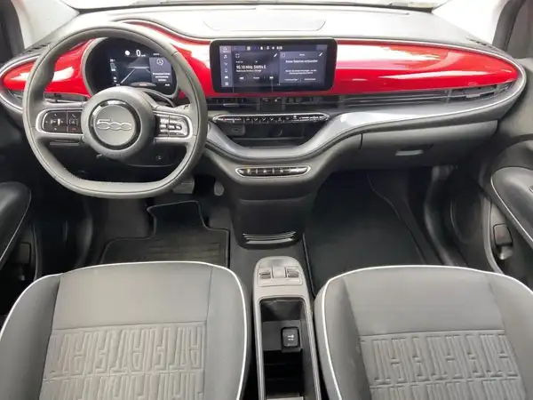 FIAT 500E (13/15)