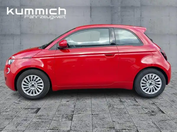FIAT 500E (6/15)