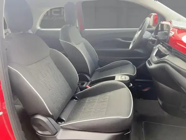 FIAT 500E (8/15)
