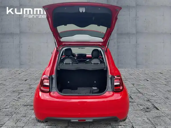FIAT 500E (10/15)