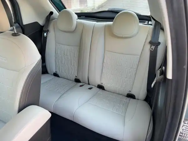 FIAT 500E (11/15)