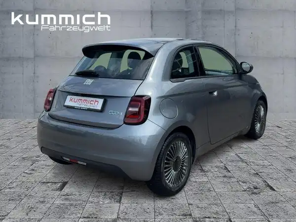 FIAT 500E (4/13)