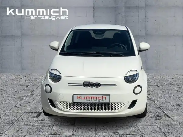 FIAT 500E (2/15)