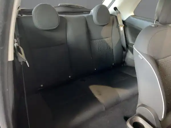 FIAT 500E (12/15)