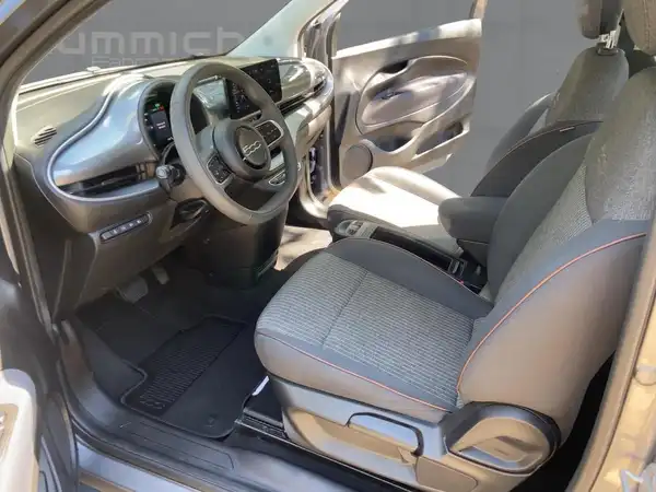 FIAT 500E (11/15)