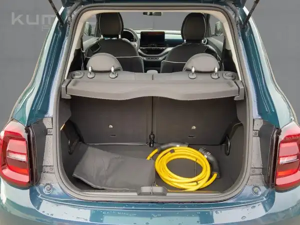 FIAT 500E (10/14)