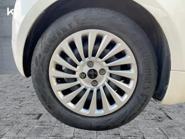 FIAT 500E (7/14)