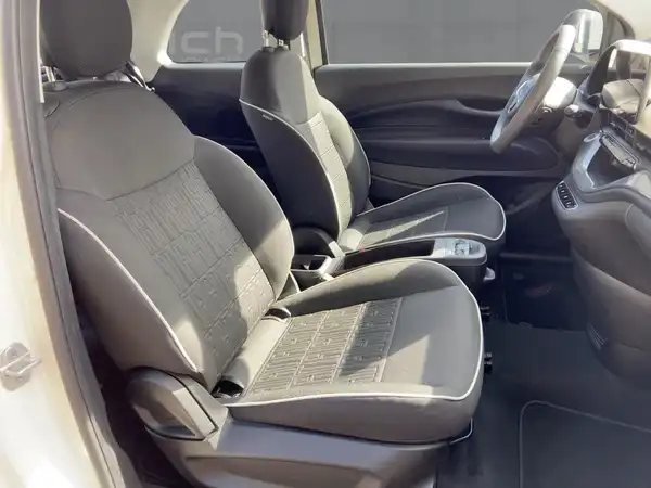 FIAT 500E (8/14)