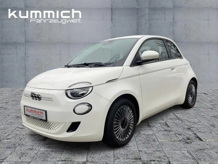 FIAT 500E (1/16)