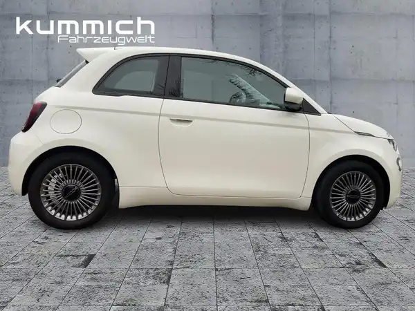 FIAT 500E (2/15)