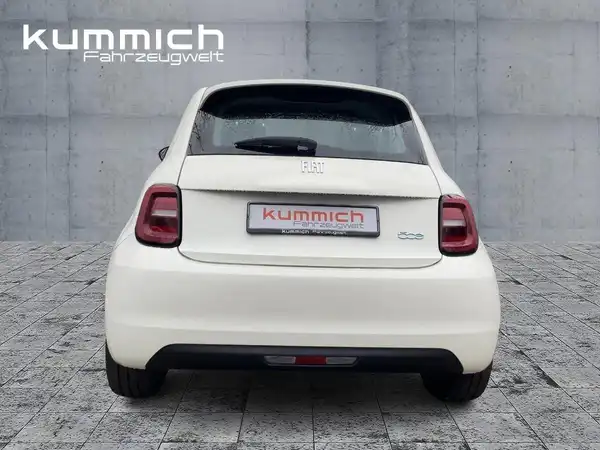 FIAT 500E (4/15)