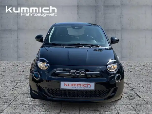 FIAT 500E (2/15)