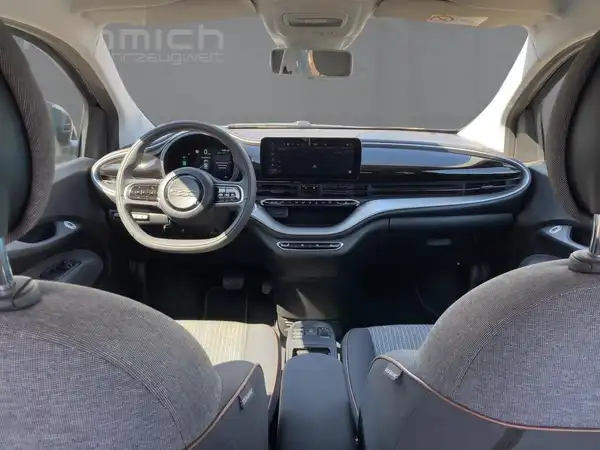 FIAT 500E (8/15)