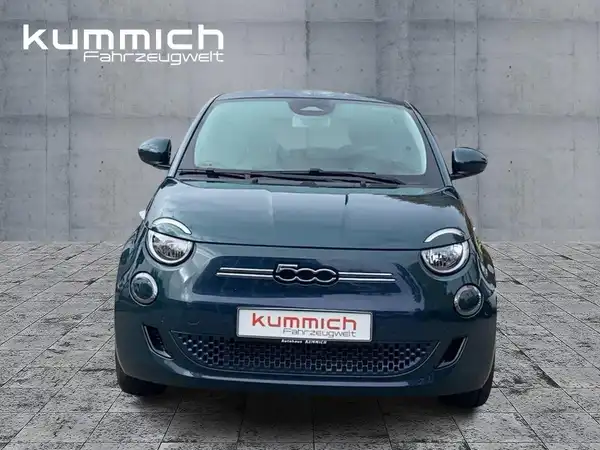 FIAT 500E (2/15)