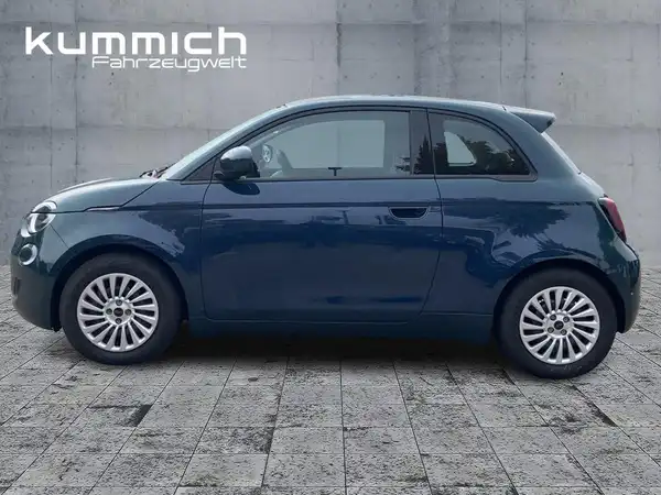 FIAT 500E (6/15)