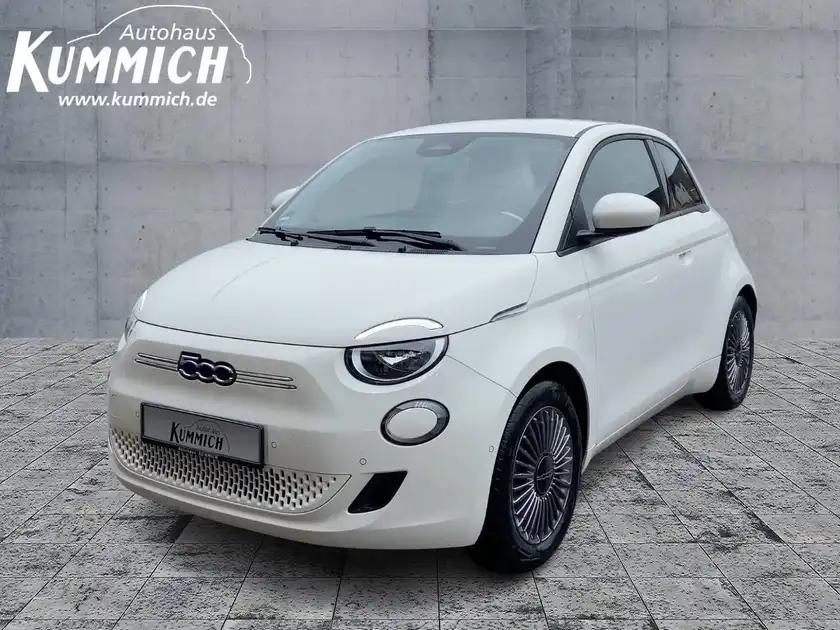 FIAT 500E (1/16)