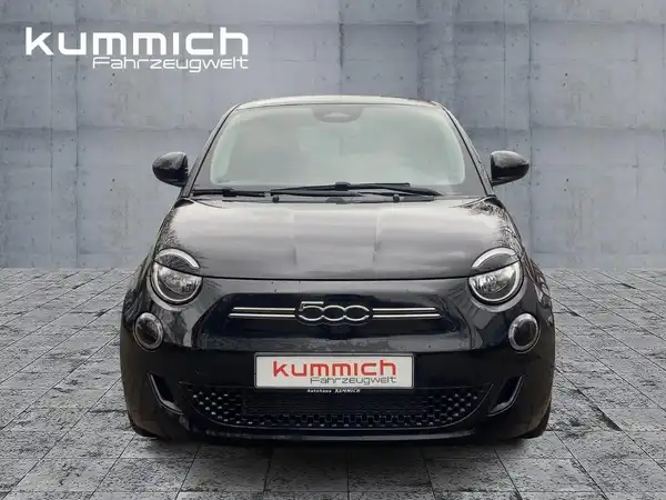 FIAT 500E (2/15)
