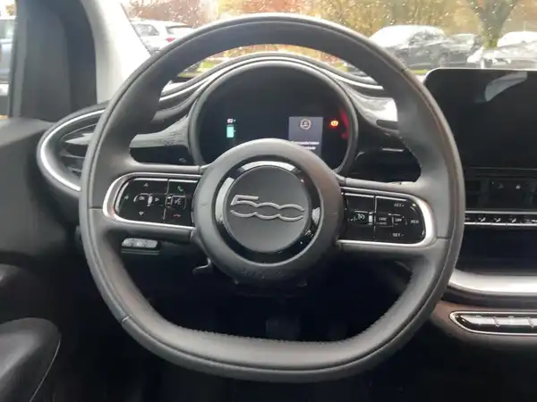 FIAT 500E (9/15)