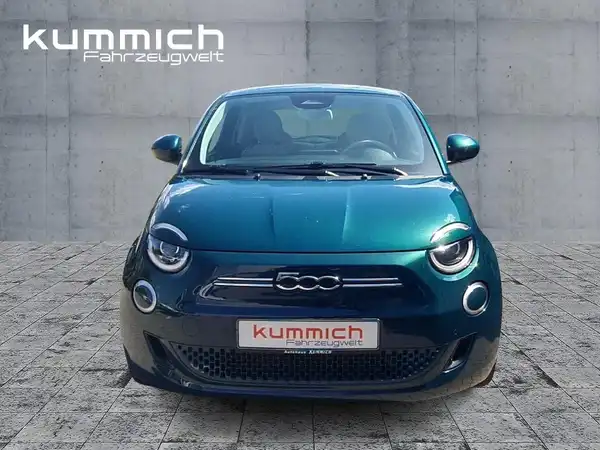 FIAT 500E (2/15)