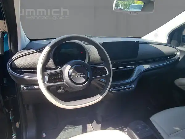 FIAT 500E (8/15)