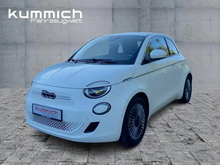 FIAT 500E (1/15)