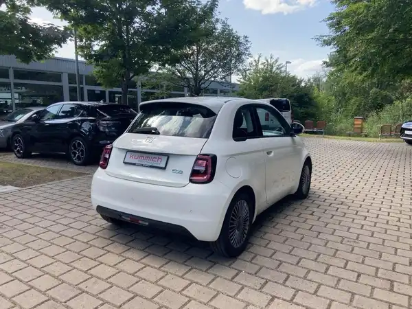 FIAT 500E (4/15)