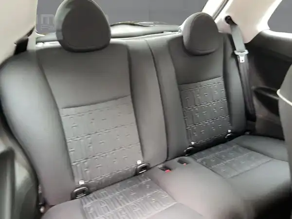 FIAT 500E (12/15)