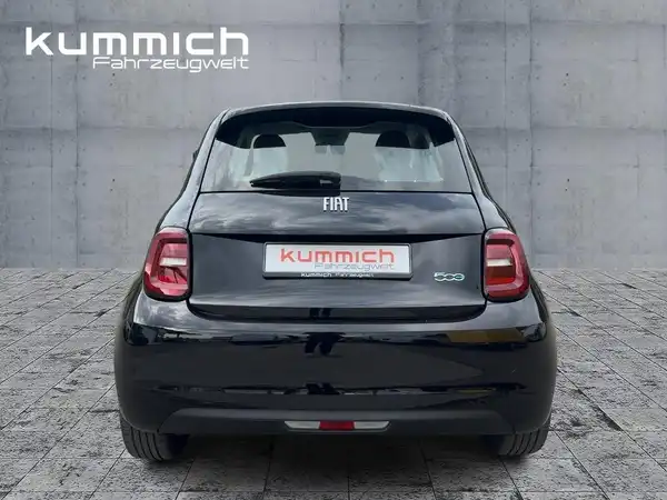 FIAT 500E (5/15)