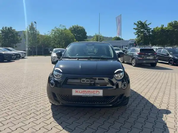 FIAT 500E (2/15)