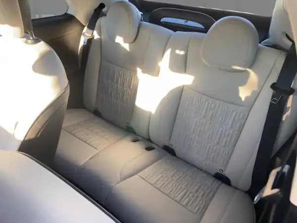 FIAT 500E (11/15)