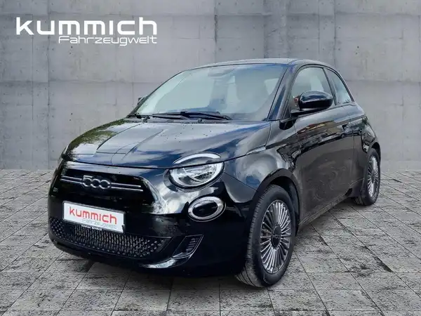 FIAT 500E (1/15)