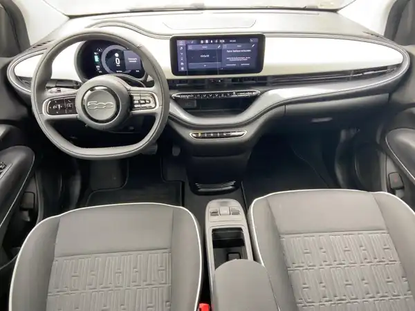 FIAT 500E (11/14)