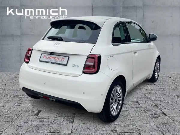 FIAT 500E (4/14)