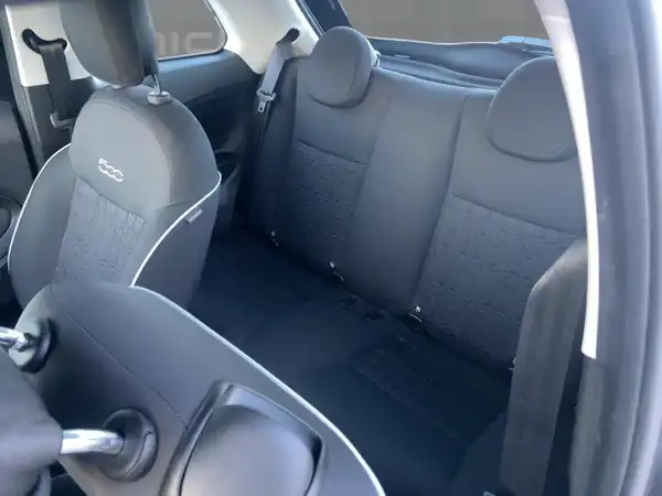 FIAT 500E (12/15)