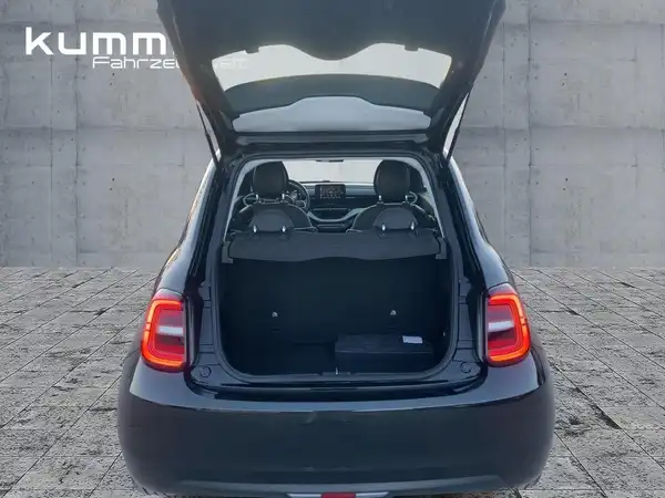 FIAT 500E (13/15)