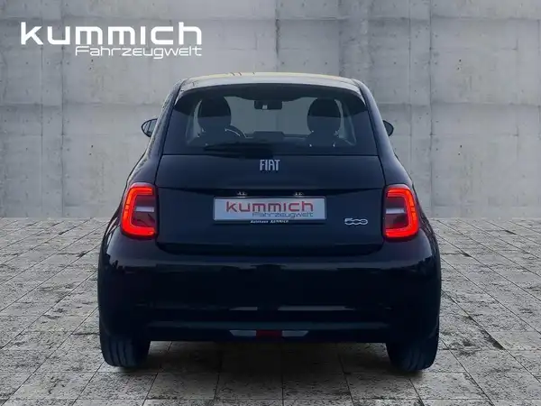 FIAT 500E (5/15)