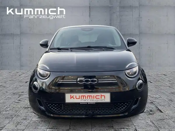 FIAT 500E (2/15)