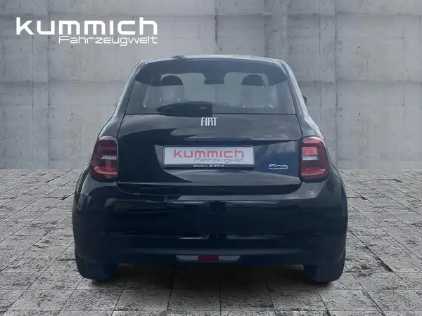 FIAT 500E (4/15)