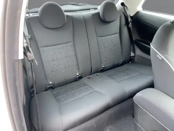 FIAT 500E (11/15)