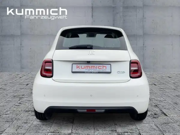 FIAT 500E (5/15)