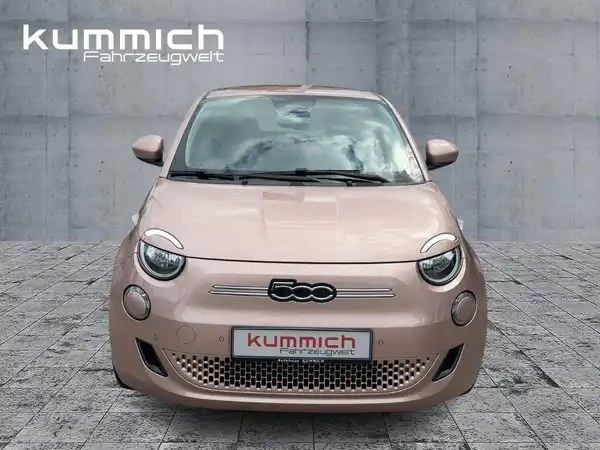 FIAT 500E (2/15)