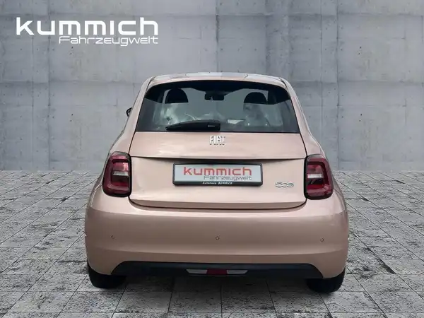 FIAT 500E (5/15)