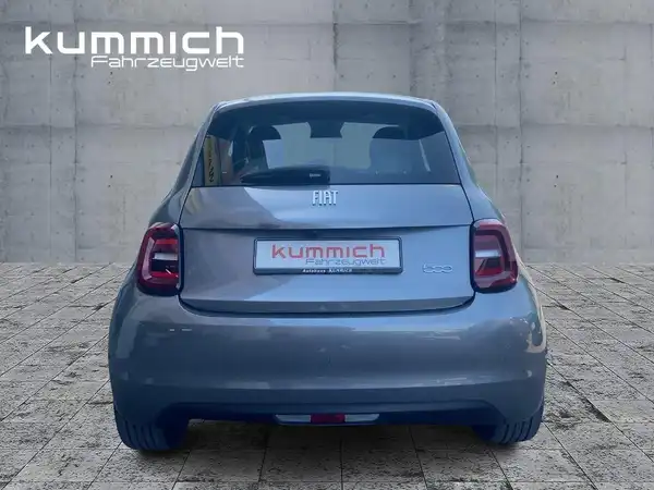 FIAT 500E (5/10)