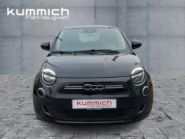 FIAT 500E (2/15)