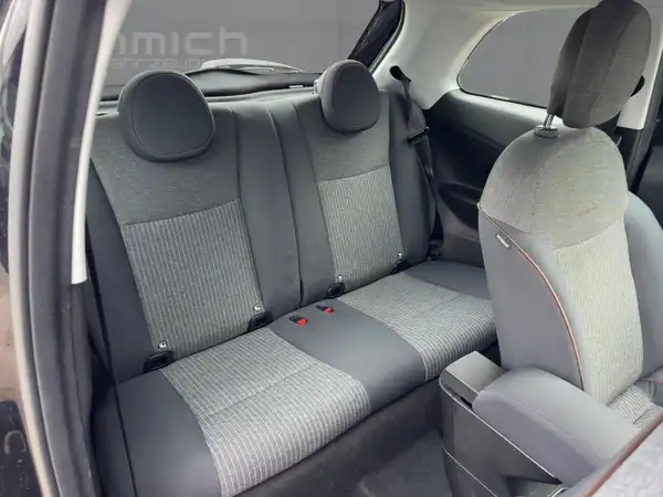 FIAT 500E (12/15)