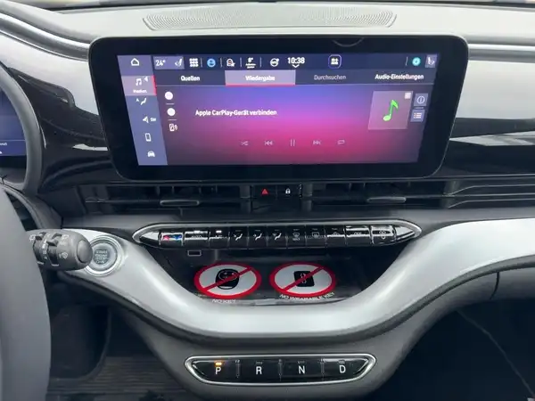 FIAT 500E (10/15)