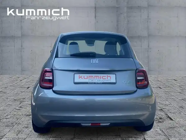 FIAT 500E (5/15)