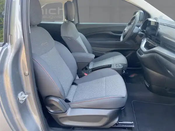 FIAT 500E (8/15)