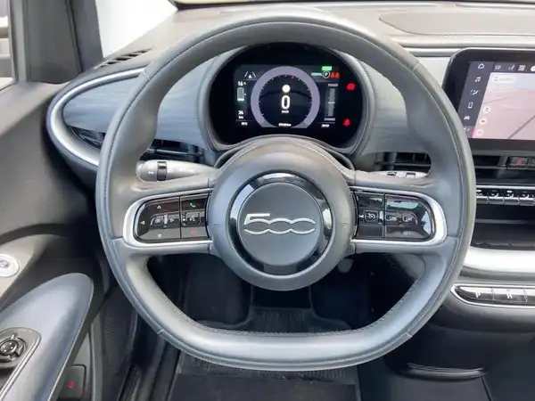 FIAT 500E (14/15)