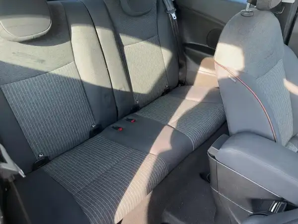 FIAT 500E (12/15)